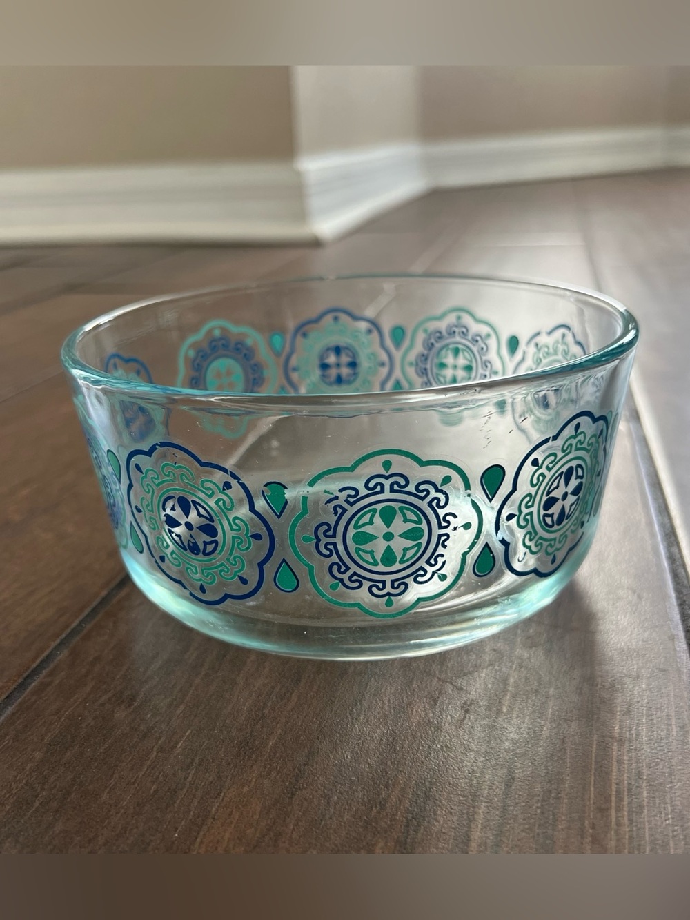 Glass Pyrex Bowl 7201 Turquoise Blue Medallion Pinwheel Design 5.5” Diameter